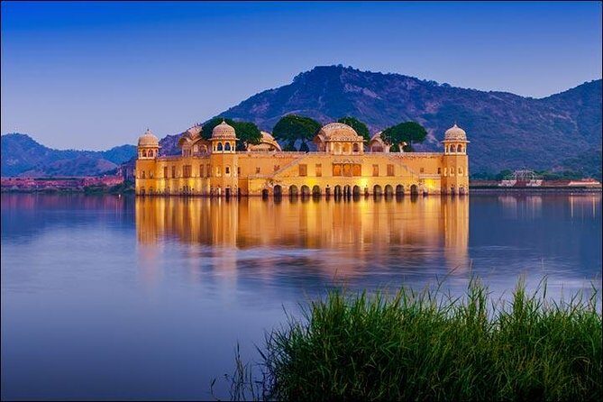 All-Inclusive Private Jaipur Day Trip from Delhi - Panna Meena ka Kund: the stepwell stop that’s quick and worth it