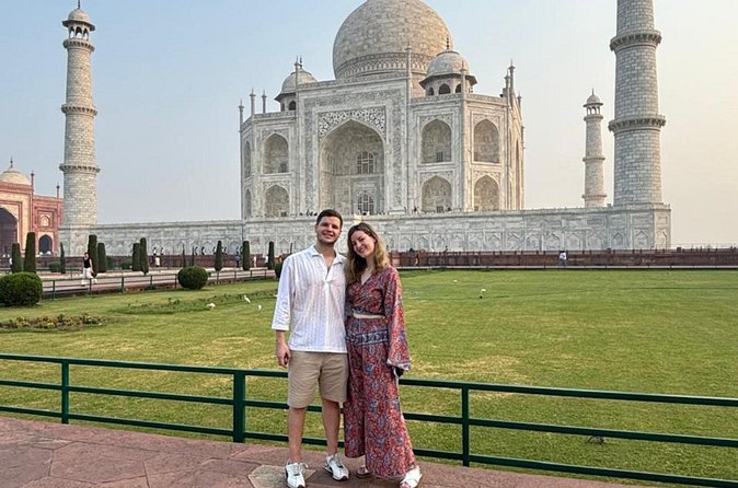 All Inclusive Private Taj Mahal & Agra Tour from Delhi by Car - Agra Fort After the Main Event: Akbar’s Stronghold