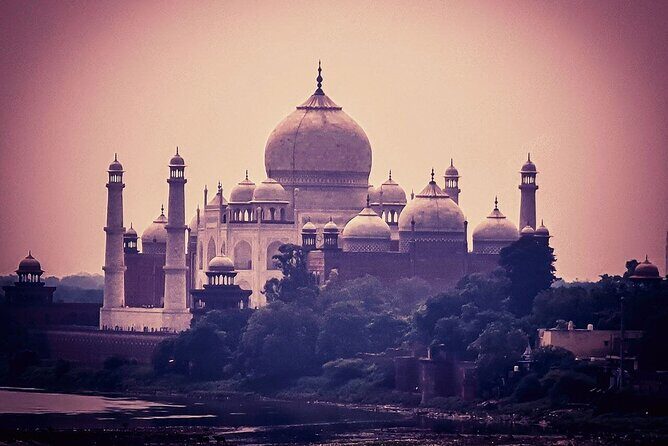 All Inclusive Same Day Trip to Taj Mahal & Agra Fort from Delhi - The Human Touch: Drivers and Guides Who Keep the Day Smooth