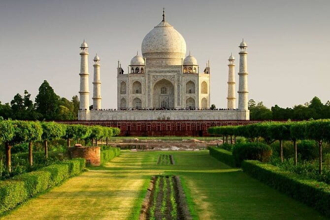 All Inclusive Taj Mahal, Agra Fort or Baby Taj Tour by SUV Car - Agra Fort: the walk through Mughal power centers