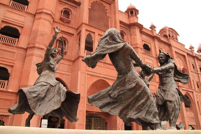 Amritsar 1 Day Tour (Golden Temple, Jallianwala Bagh, Wagah Border & Shopping) - Price and value: how $51 works when transport is the hidden cost