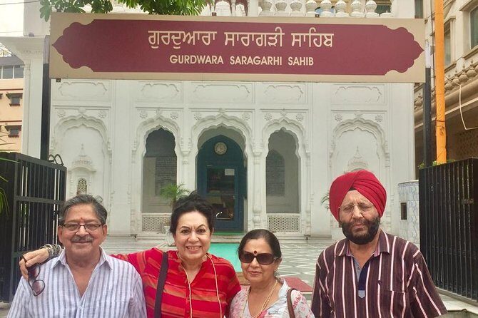 Amritsar Day Tour: Golden Temple and Jalliawala Bagh with Local Food - Punjabi breakfast and local food: what you should expect
