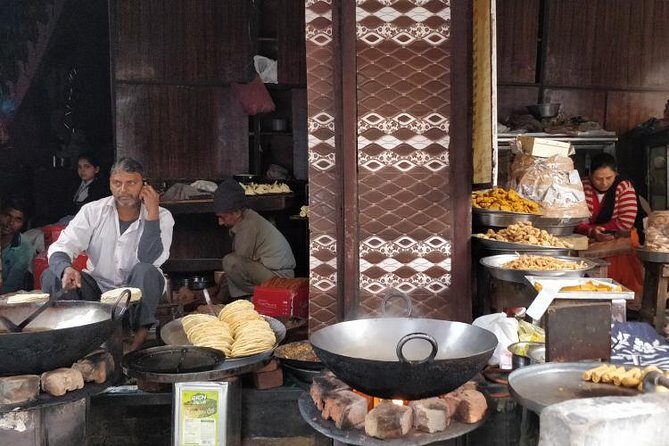 Amritsar Food Crawl - Prince and the Guide Effect: Local Know-How