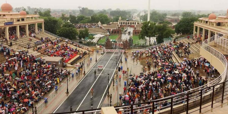 Amritsar: Full-Day Private Sightseeing Tour w/ Wagah Border - Jallianwala Bagh: The memorial stop that asks for respect