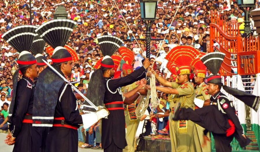Amritsar : Golden Temple and Jallianwala Bagh Private Tour - Key things that make this tour worth your time