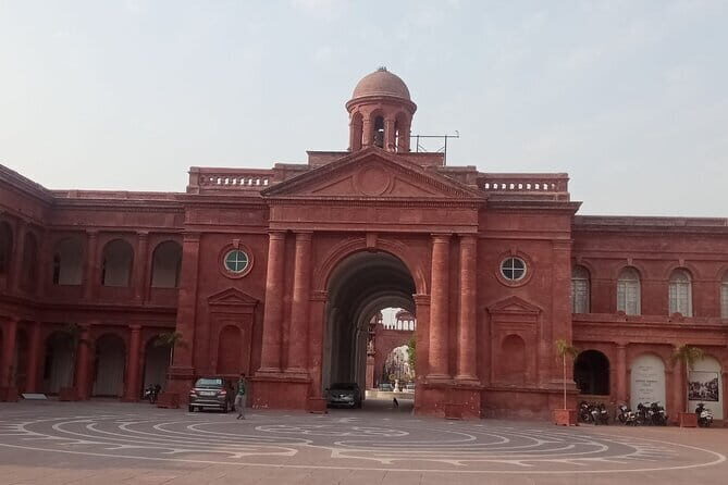 Amritsar Heritage Walking Tour of Old City & Golden Temple Area - Why this Old City walk matters (even if you already plan the Golden Temple)