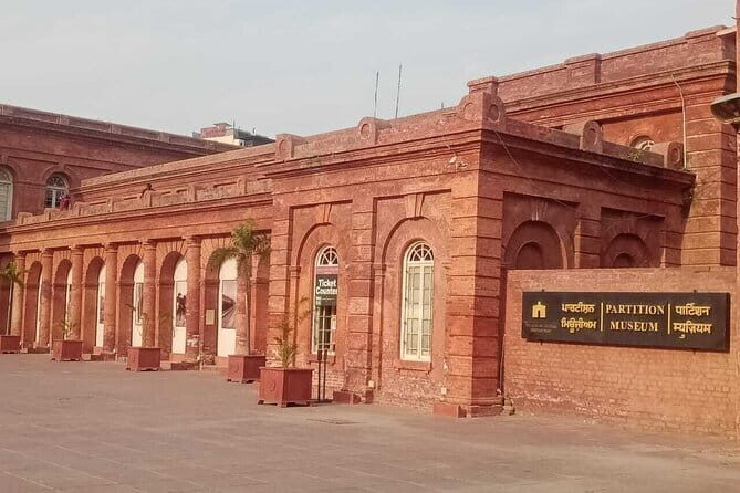 Amritsar Heritage Walking Tour of Old City & Golden Temple Area - Qila Ahluwalia: a fort stop that explains resistance in plain terms