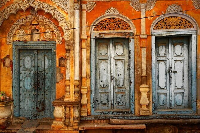 Amritsar Heritage Walking Tour of Old City & Golden Temple Area - Chitta Akhara and Baba Shri Chand Ji: an Udasi link tied to Guru Nanak’s family