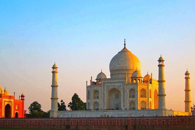 Approved Tour Guide in Agra full-day - Agra Fort in 90 minutes: history you can walk through