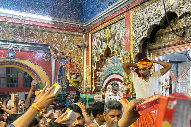 Ayodhya Private Tour & VIP Darshan -Special support for Seniors - Ayodhya by car: how this private day tour actually plays out