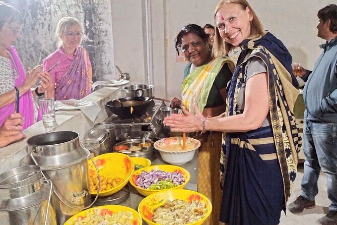 Best cooking class with family in Jaipur - Activity in jaipur - Hands-On Instruction with Manju and Family: What You Learn and Why It Sticks