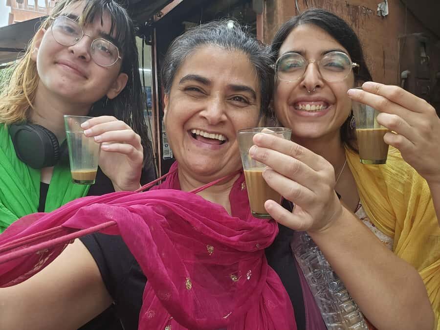 Best Food Tour in Jaipur - Pacing and comfort: what “about two hours” feels like