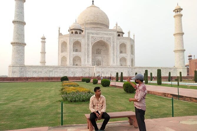 Best Taj Mahal Tour From Delhi - Getting started in Delhi: pickup that sets the tone