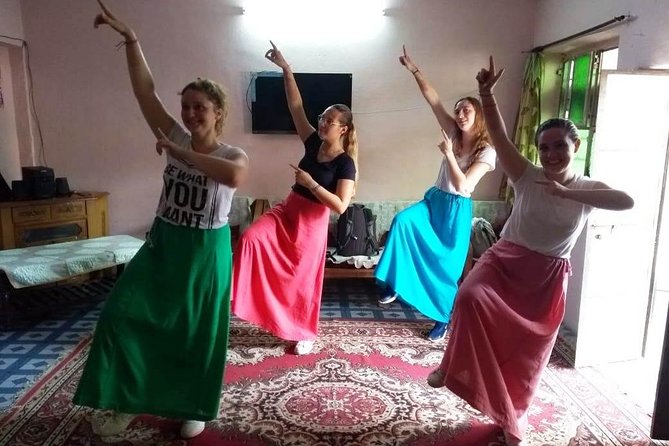 Bollywood Dance Class in Jaipur – Includes Hotel Transfers - The Rooftop Moment: Views, Chai, and a Keepsake Video