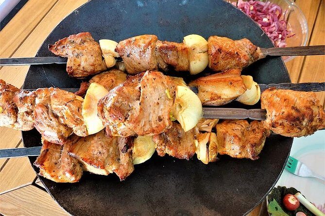 Bukhara: a Unique Indian Food Experience at ITC Maurya - The 6 pm private transfer: value beyond convenience