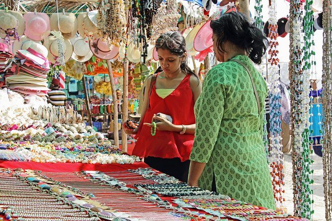 Bustling Markets of Delhi (Guided Half Day Shopping Tour) - Chandni Chowk: narrow alley browsing, specialization, and real bargaining practice