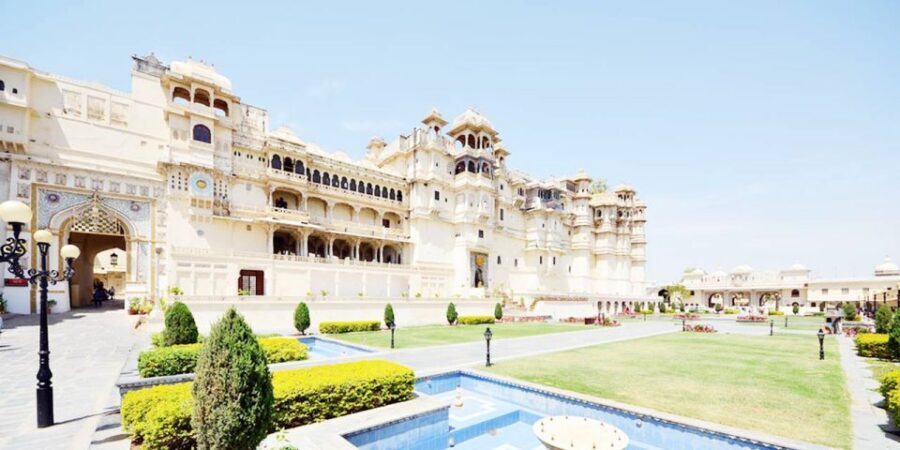 City Palace Udaipur Express visits with english speaks guide - FAQ