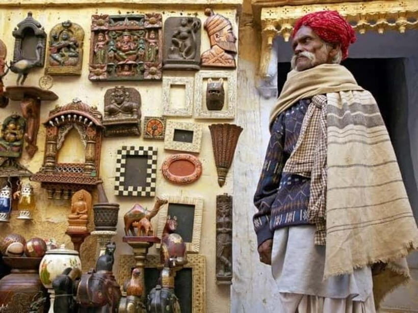 Colorful Markets of Jaisalmer (3 Hour Guided Tour) - The street-shopping focus: what you’ll actually see