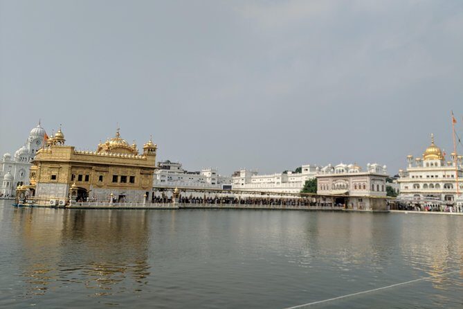 Create Your Own: Customisable tour of Amritsar with transfers - Golden Temple (Harmandir Sahib): Where Timing and Dress Code Matter Most
