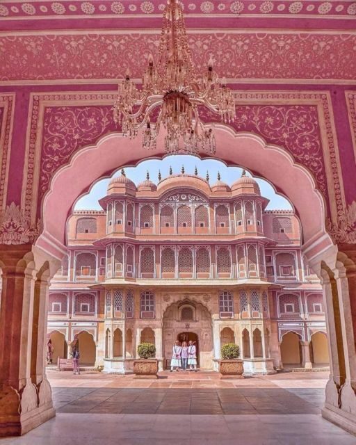 Culture walking and food tour with guide in Jaipur. - Why walking the Pink City is the right move