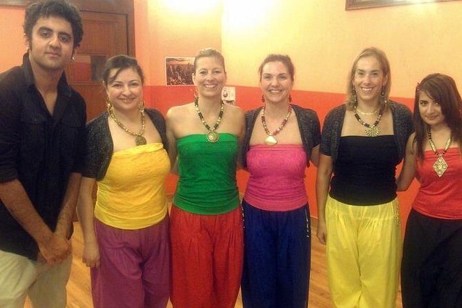 Dance Class in Delhi: Learn to Dance like a Bollywood Star - Key highlights you’ll care about