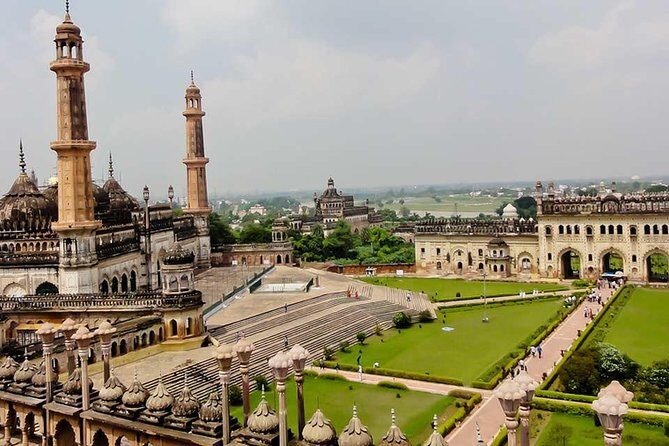 Day Tour Of Lucknow - Rumi Darwaza: 60 Feet of Awadhi Architecture