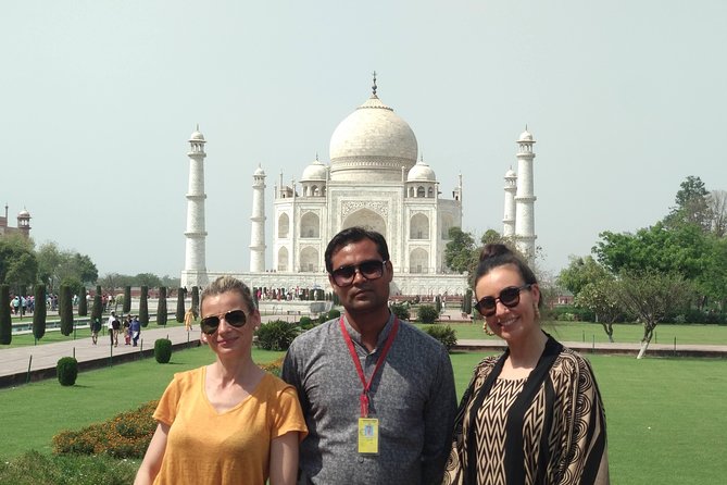 Day Tour Taj Mahal & Agra Fort by Private Car From Delhi - Key points at a glance