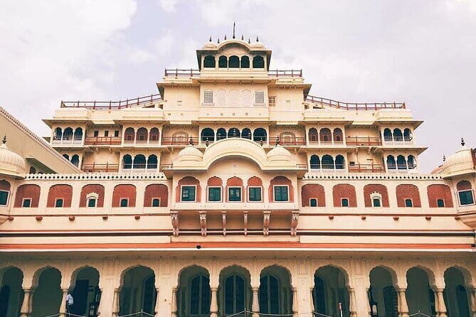 Day Trip from Jaipur to Ranthambore Safari - Jeep vs Canter: Choosing the Right Safari Feel