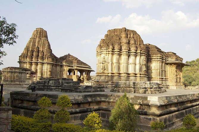 Day Trip from Udaipur to Nathdwara, Eklingji, and Haldighati - Srinathji Temple in Nathdwara: Your First Hour of Temple-Watching