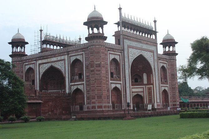 Day Trip to Taj Mahal from Delhi by Private Car - Agra Fort Stop: Mughal Rule in Stone (and Why You’ll Want This Second Site)