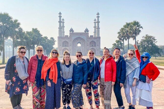 Delhi: 7 Days Golden Triangle with Tiger safari & Varanasi - Day 6: Varanasi Morning Boat Ride, Kashi Vishwanath, and Ganga Aarti