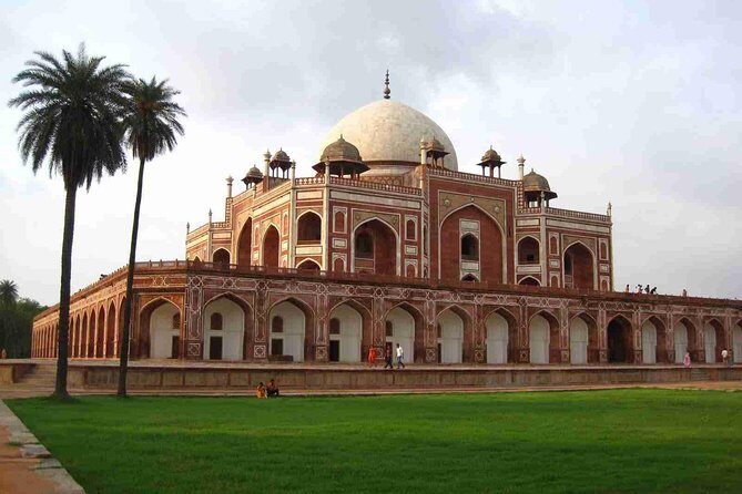 Delhi Agra Jaipur Tour -''Oberoi Special for 5 Nights - Price and value check for a 5-night private tour