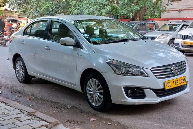 Delhi Airport to New Delhi Hotel Private Transfer - Who this Delhi airport transfer suits best