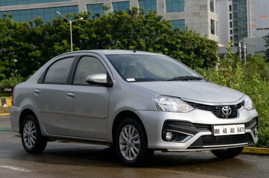 Delhi Airport to Taj Mahal 1 Day Trip - The Yamuna Expressway Ride: 3.5 Hours of Comfort (Traffic Permitting)