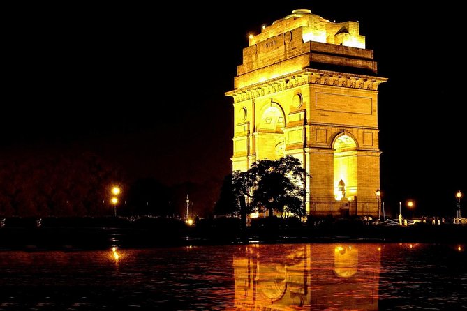 Delhi by Evening Tour with Private AC Car, Guide & Dinner - Stop 1: India Gate at Night (and What to Do With the Short Time)