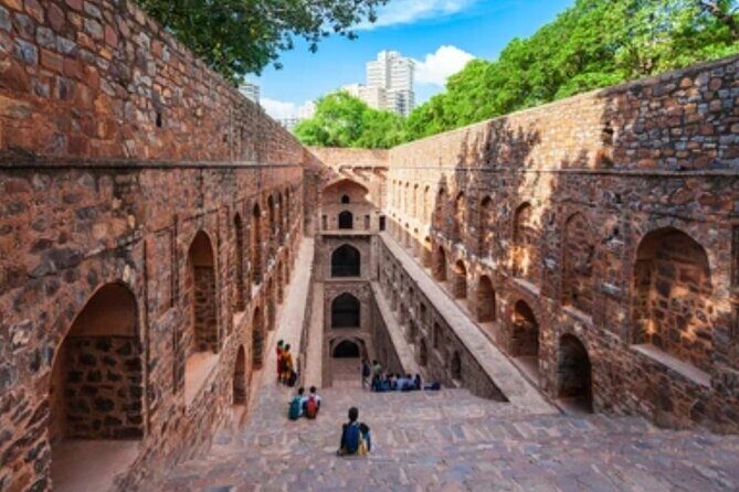 Delhi: City Sightseeing Private tour Half or Full-Day Option - Lotus Temple, Parliament House area, and Bangla Sahib: Delhi’s calmer religious contrasts