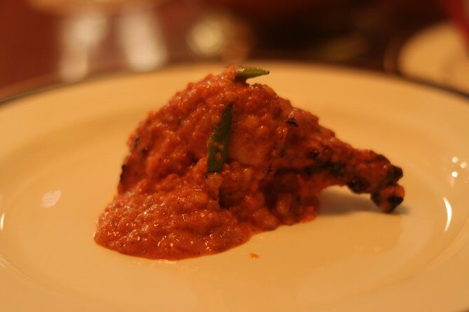 Delhi Culinary Evolution Tour: Old + New Delhi Food all inclusive - Old Delhi at 17th-Century Mode: Shahjahanabad Lanes and First Bites