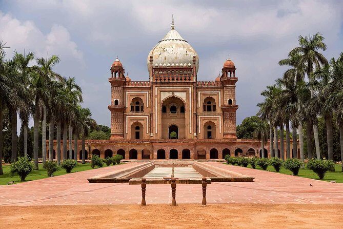 Delhi historical Gardens & Ruins - Why the morning timing and pickup details matter