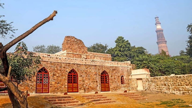 Delhi: Mehrauli Archaeological Park Tour with Hotel Pickup - Who This Tour Is Best For (and Who Might Want Another Plan)