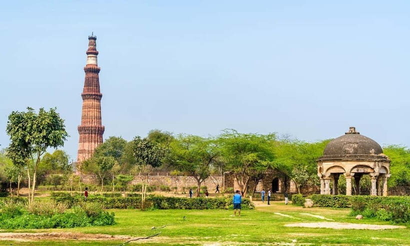 Delhi: Mehrauli Archaeological Park Tour with Hotel Pickup - Getting Oriented Fast Inside the Park