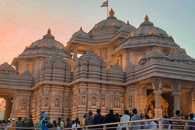 Delhi: Old & New Delhi Full or Half Day Tour - Jama Masjid: start in Old Delhi with the grand mosque and the climb