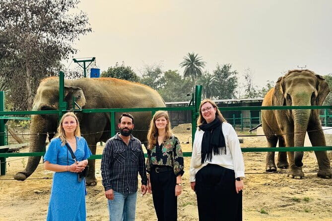 Delhi: Same Day Taj Mahal & Agra Fort Tour with Baby Taj & Lunch - Taj Mahal: 3 hours that can still feel rushed (in a good way)
