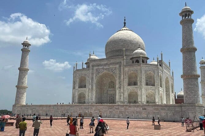 Delhi: Same Day Taj Mahal & Agra Fort Tour with Baby Taj & Lunch - Itmad-ud-Daulah (Baby Taj): why the last stop feels calmer
