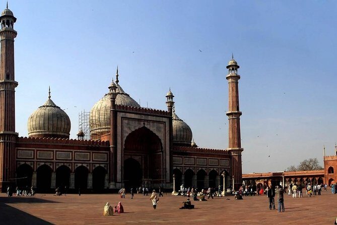 Delhi Shopping Tour: Top Bazaars, Crafts & Souvenir Finds - Khari Baoli spice market: buying blends you can actually use