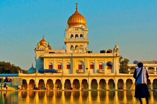 Delhi Shopping Tour: Top Bazaars, Crafts & Souvenir Finds - Price and value: $40 per person for guided market time