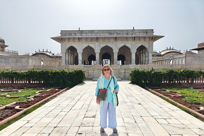 Delhi: Taj Mahal Agra Fort & Baby Taj Tour by Car with Fast Entry - DoubleTree by Hilton lunch: the reset you’ll actually notice