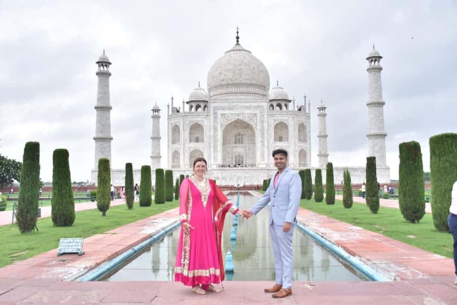 Delhi: Taj Mahal & Agra Tour by Gatimaan Express Train - The Taj Mahal: using your 3 hours for the best experience