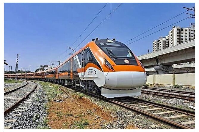 Delhi to Agra: Delhi to Taj Maha tour by Superfast Train Tour - Gatimaan Express: why this route feels built for short time