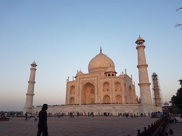 Delhi To Agra Overnight Trip by Car - Getting from Delhi to Agra without turning it into a misery test