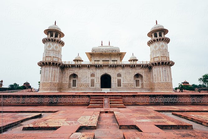 Delhi to Agra Private Day Trip with Sunrise Taj Mahal & Agra Fort - Sunrise Taj Mahal: what early timing changes for your photos and patience